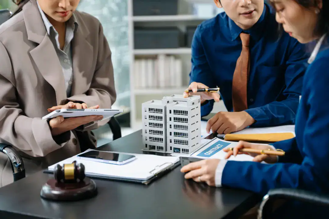 Commercial Lawyers Gold Coast